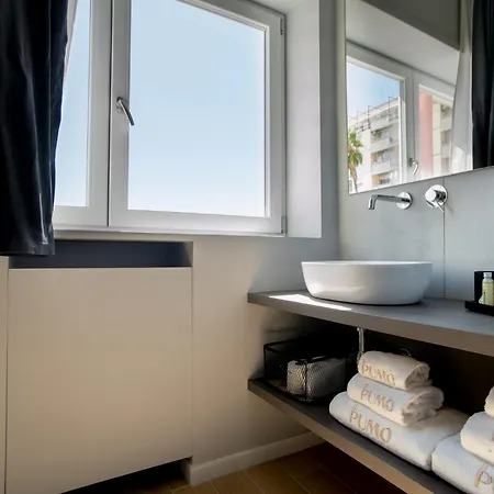Il Pumo - Apulian Piazza Moro 16 Pensiune 4*